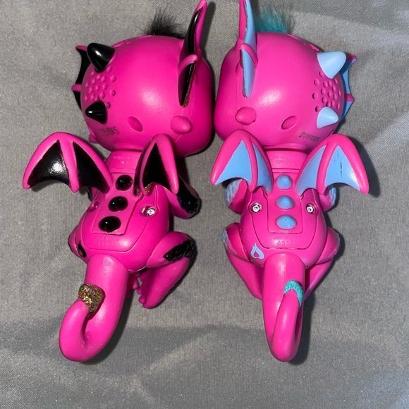 Set of 2 Fingerlings Dragons - In Great Condition - Picture 3 of 3